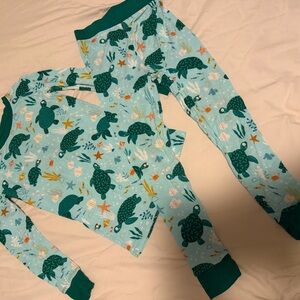 Kids' Sea Turtle Pajama Set